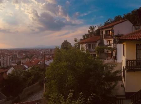 Oda Guesthouse Прізрен Екстер'єр фото